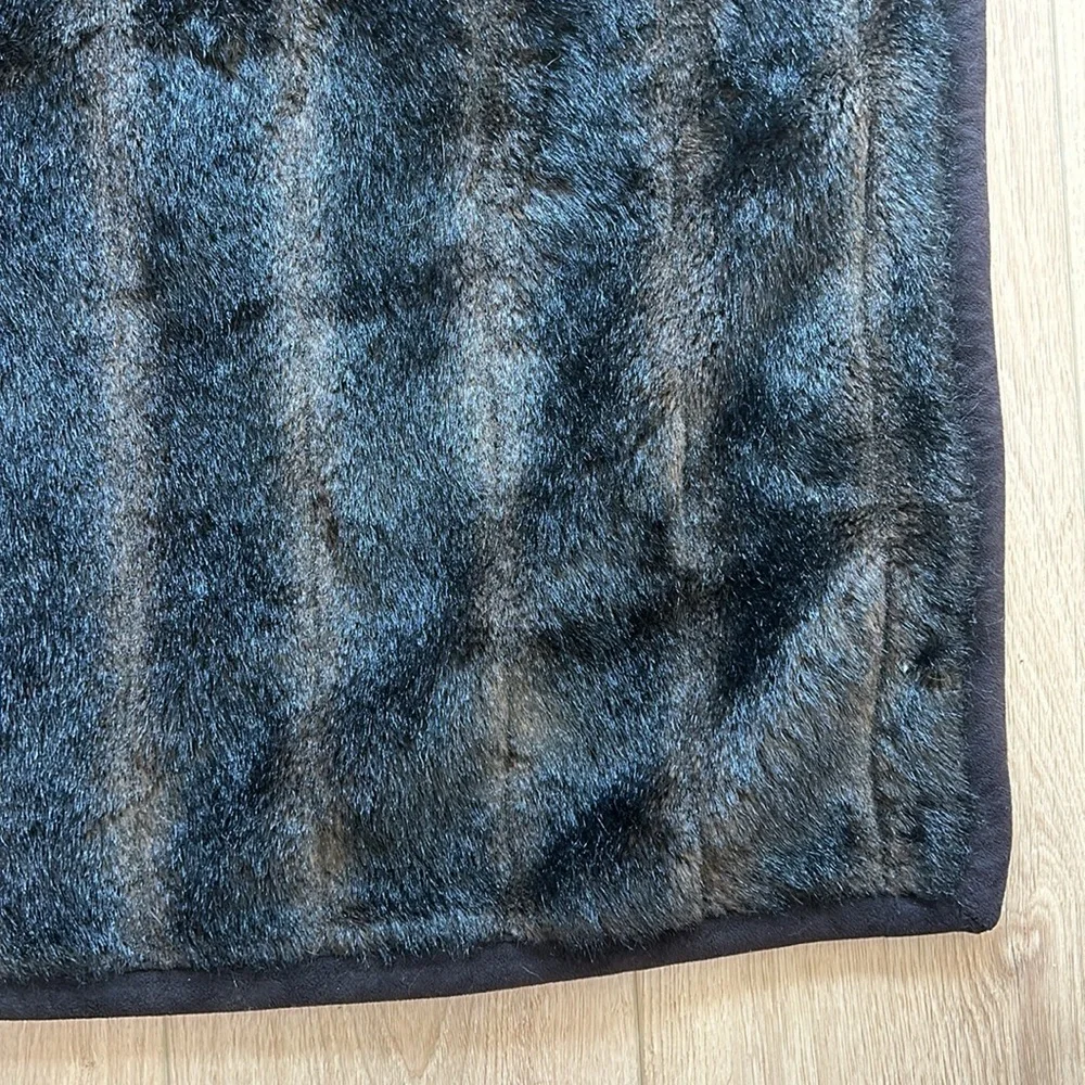 Pottery Barn Faux Mink Blanket 50x60